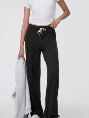 Women's Vuori Halo Essentials Black Wide-Leg Drawstring Lounge Pants